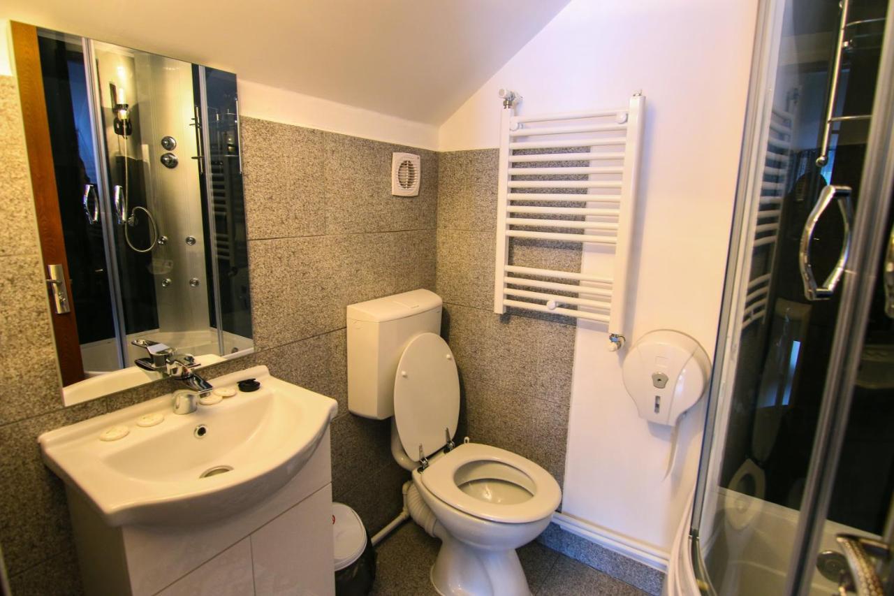 Lacrima Izei Villa Săcel Exteriör bild